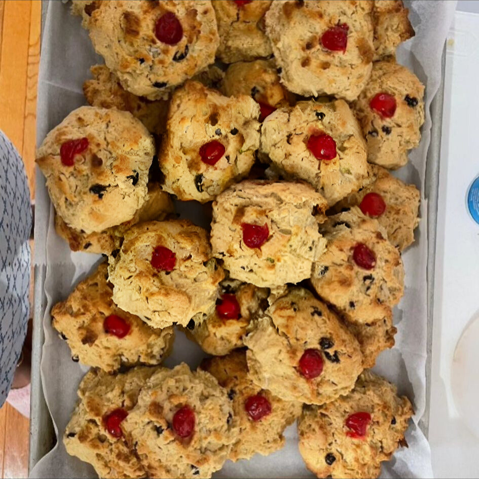 Delicious Cherry-Topped Cookies